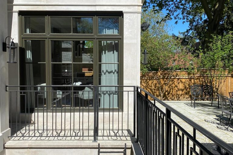 powder-coated-railing