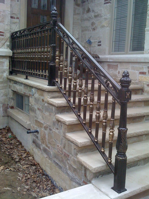 11_exterior_railings