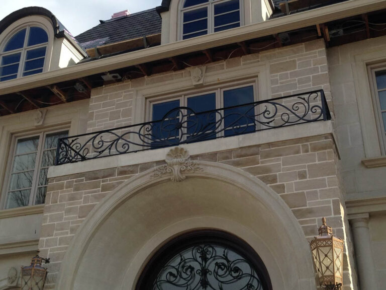 18_balcony_railings