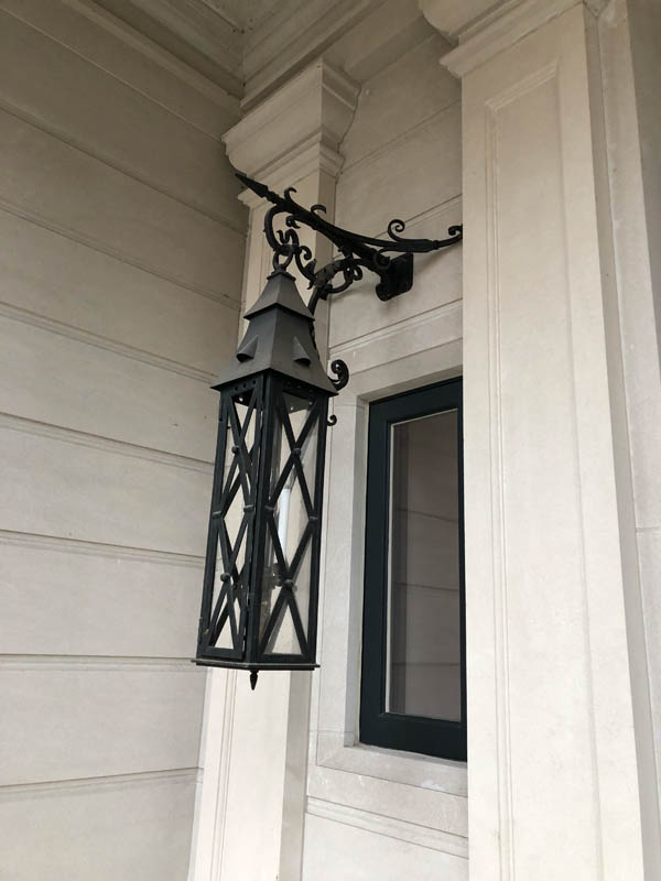 24_architectural&decorative_features