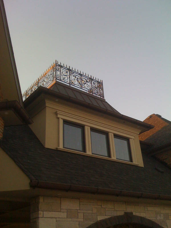 2_roofrailings&dormers