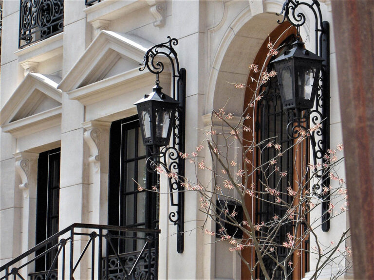 4_architectural&decorative_features