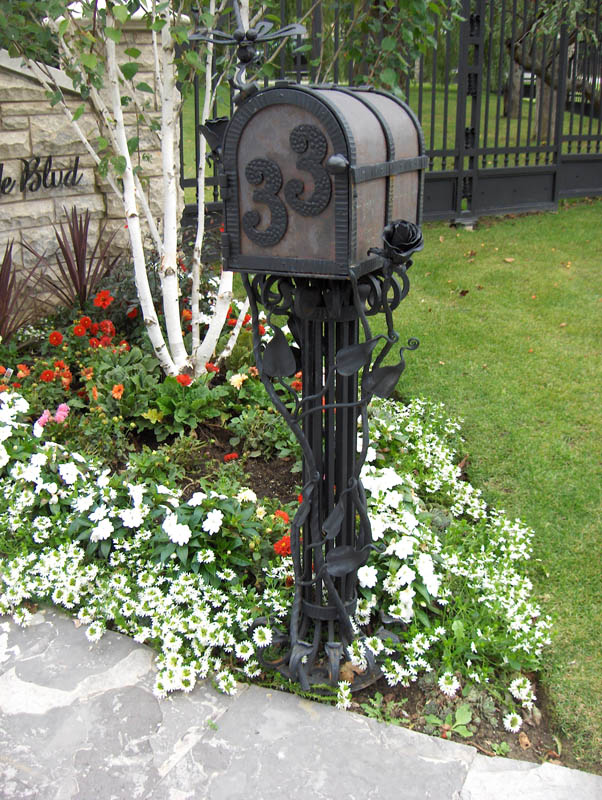 8_architectural&decorative_features