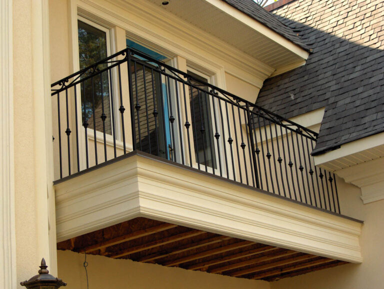 8_balcony_railings